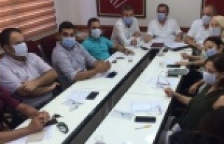 Alanya CHP'den maskeli yönetim kurulu toplantısı