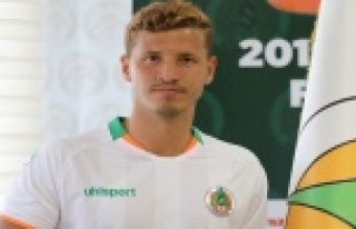 Alanyasporlu Salih Uçan'dan sevindiren haber