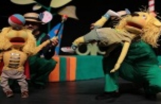 Belediye Tiyatrosu turneden turneye koşuyor