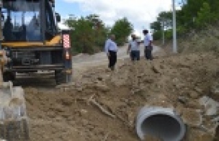 Büyükşehir 16 kilometrelik yolda stabilize çalışması...