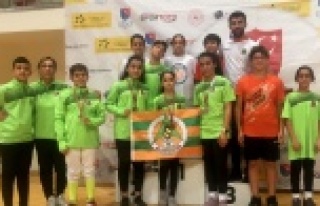 Eskrim takımımız Konya'dan 5 madalyayla döndü