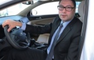 Faiz indirimi otomotiv sektörüne yaradı