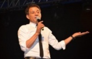 Yıldızdoğan bugün Alanya'da sevenleriyle...