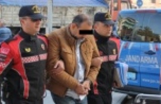 Alanya'da piyasaya sahte dolar süren Iraklı...