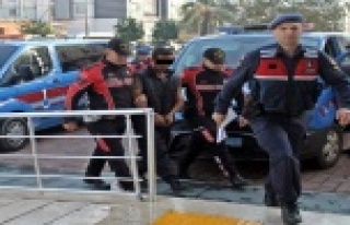 Alanya’da cinsel istismar suçu işleyen cezaevi...