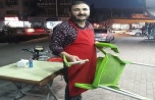 Dönercinin tavukla imtihanı