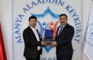 Rektörlerden Kalan'a destek sürüyor