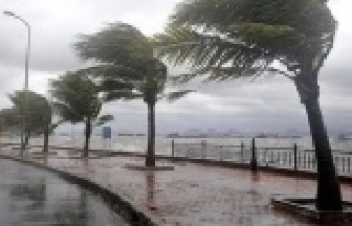 Valilik, fırtına ve şiddetli yağmur için alınan...