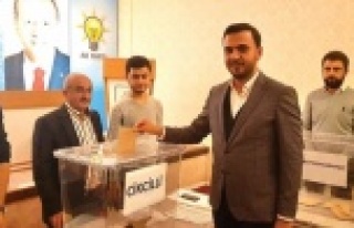 Ak Parti'de işlem tamam