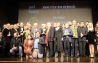 Alanya Belediye Tiyatrosu'na ödül yağdı