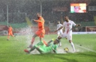 Alanya'da su savaşının kazananı yok