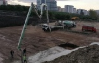 Alanya'ya 32 derslikli okul yaptırıyor