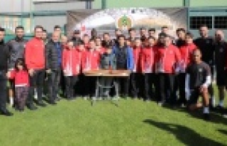 Alanyaspor'a özel ziyaret