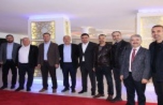 ALTSO Üyeleri yağmura rağmen toplantıya akın...