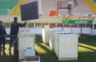 Bahçeşehir Stadı'na led ekran kuruluyor