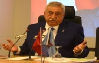 Palandöken:“Bu yıl benzin 15, motorin 13 kez zamlandı”