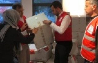 Alanya Ak Parti toplanan yardımları Elazığ'a...