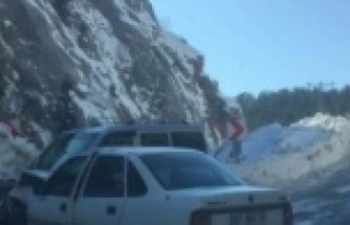 Alanya'da buzlanma kazası: 4 yaralı var