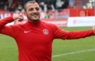 Alanyaspor'un yeni golcüsüyle ilgili eski hocası...