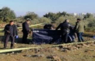 Boş arazide erkek cesedi bulundu