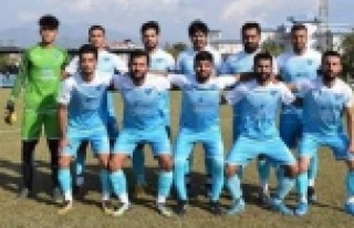 Hakemi darp edip ölümle tehdit eden Gazipaşalı...