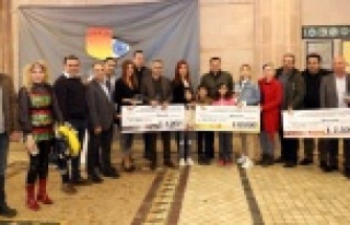 Ödül alan Alanya resimleri göz kamaştırdı