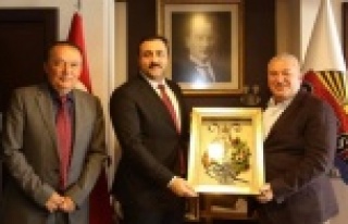 Rektör Kalan'dan Şahin'e ziyaret