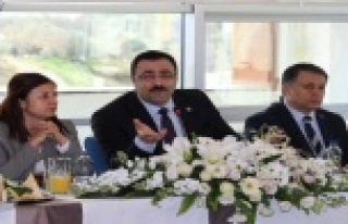 Rektör Prof.Dr.Kalan: " Güçlü basın güçlü...