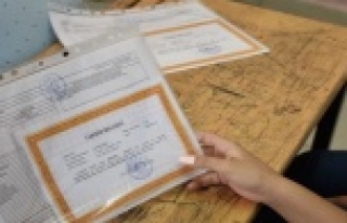 Uzmanlardan velilere karne uyarısı