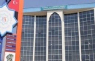 ALKÜ 6 adet dükkana kiracı arıyor