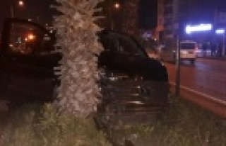 Antalya'da trafik kazası geçiren Özhaseki'den...