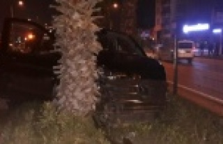 Antalya'da trafik kazası geçiren Özhaseki'den...