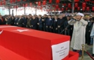 Antalya şehidini son yolculuğuna uğurlandı