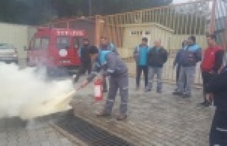 Bahçeşehir Okulları Oba Stadyumu'nda yangın...