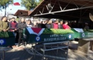 Eski eş kurbanı kadın ve kızına son görev dayısından