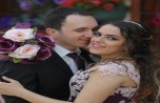 Yeni evli çifti trafik kazası ayırdı