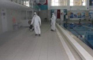 Alanya'da spor tesisleri dezenfekte edildi