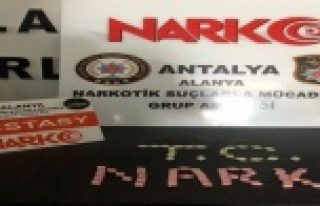 Alanya'da uyuşturucu operasyonu: 2 gözaltı...