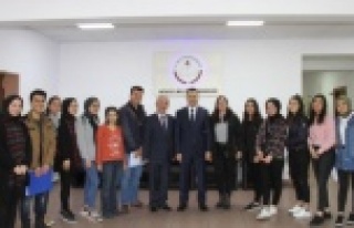 Alanya'dan yurt dışına giden öğrenciler...