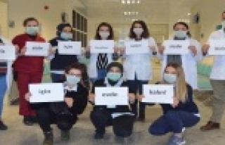 Alanya’da sağlık çalışanlarından ‘korona’...