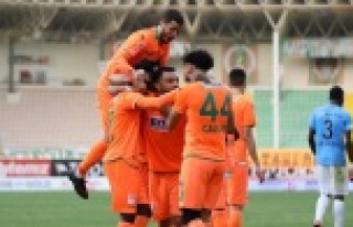 Alanyaspor 5 hafta sonra galip geldi