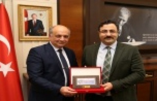 ALKÜ ile GAÜ arasında işbirliği protokolü