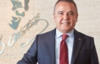 Böcek'ten yüzlerce belediye personelini ilgilendiren...