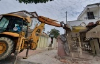 Alanya Belediyesi korona fırsatçısı kaçakçıyı...