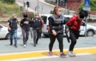 Alanya'da çaldıkları lüks motosikletleri...