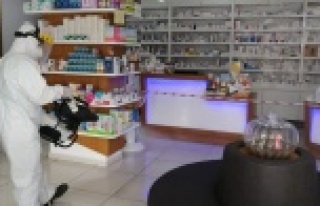 Alanya'da eczaneler dezenfekte edildi