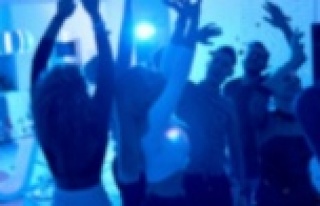 Alanya'da jandarmadan villadaki partiye baskın!