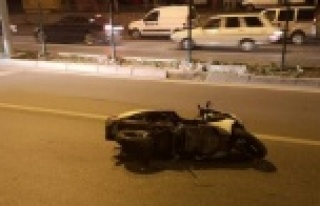 Alanya'da motosikletler çarpıştı: 2 yaralı...