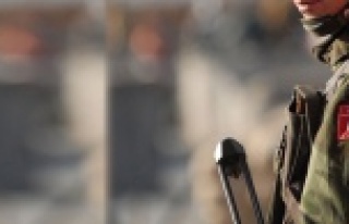 Askerlerin terhis süreleri 1 ay resmen uzadı