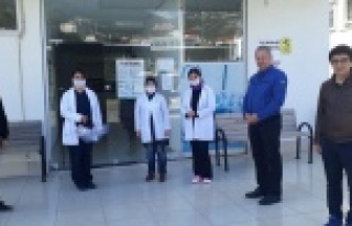 Eğitim Bir Sen maske dağıttı